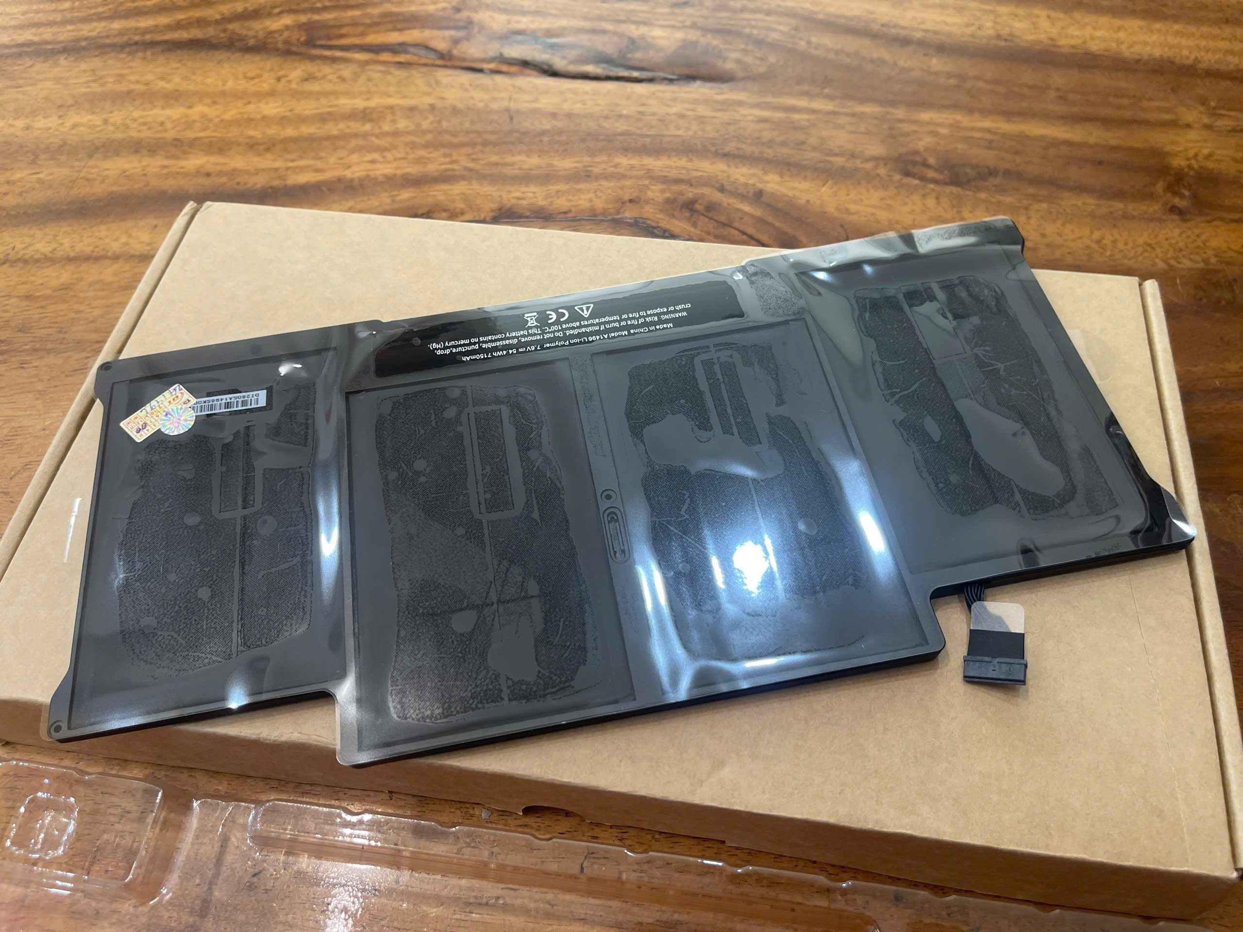 Pin Macbook Air 2017 - Model A1496 - Ảnh 6