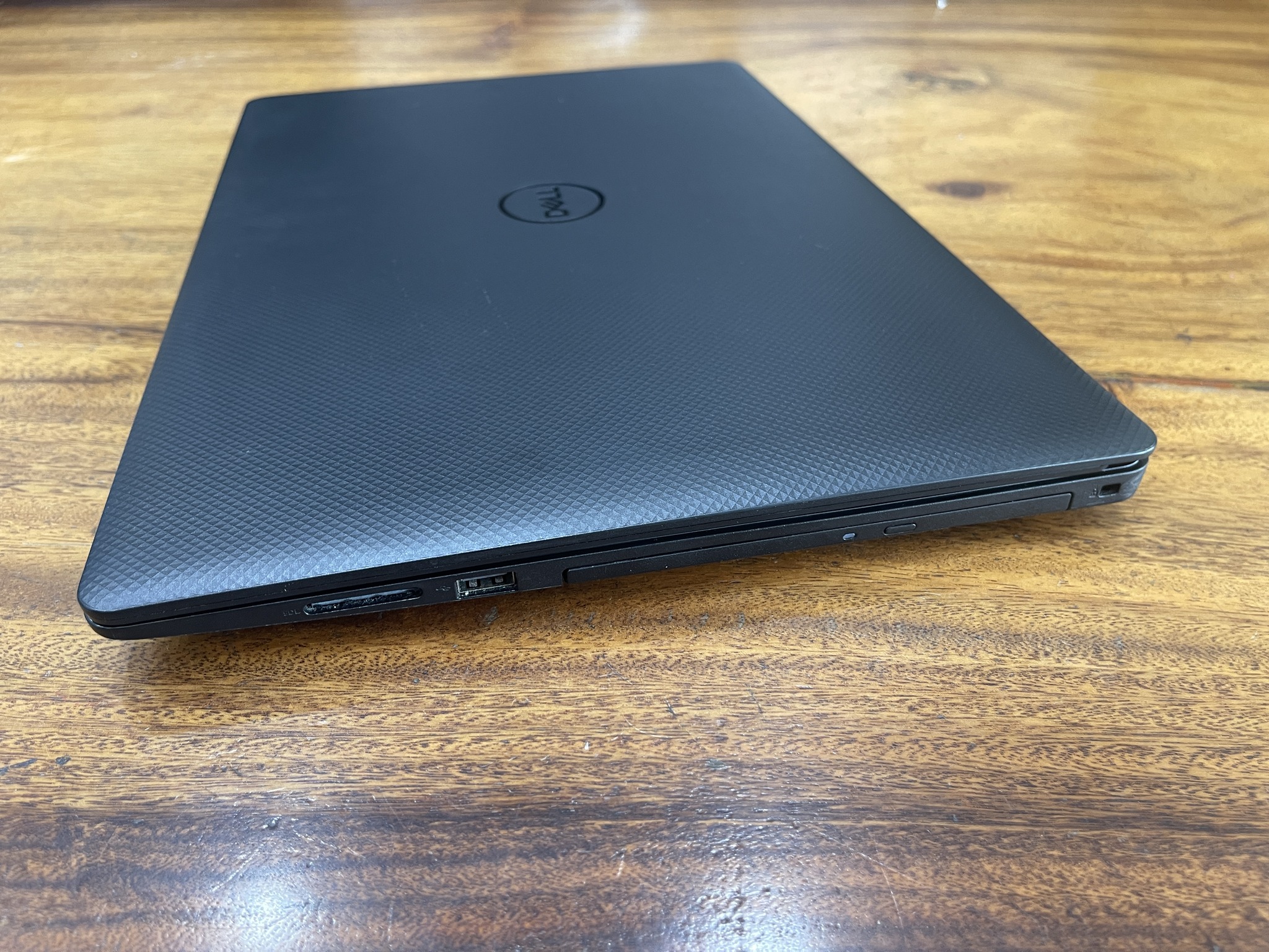 Dell Inspiron 5570 | Core i5 8250U | Ram 8GB | SSD 256GB | 15.6 inch FHD - Ảnh 8