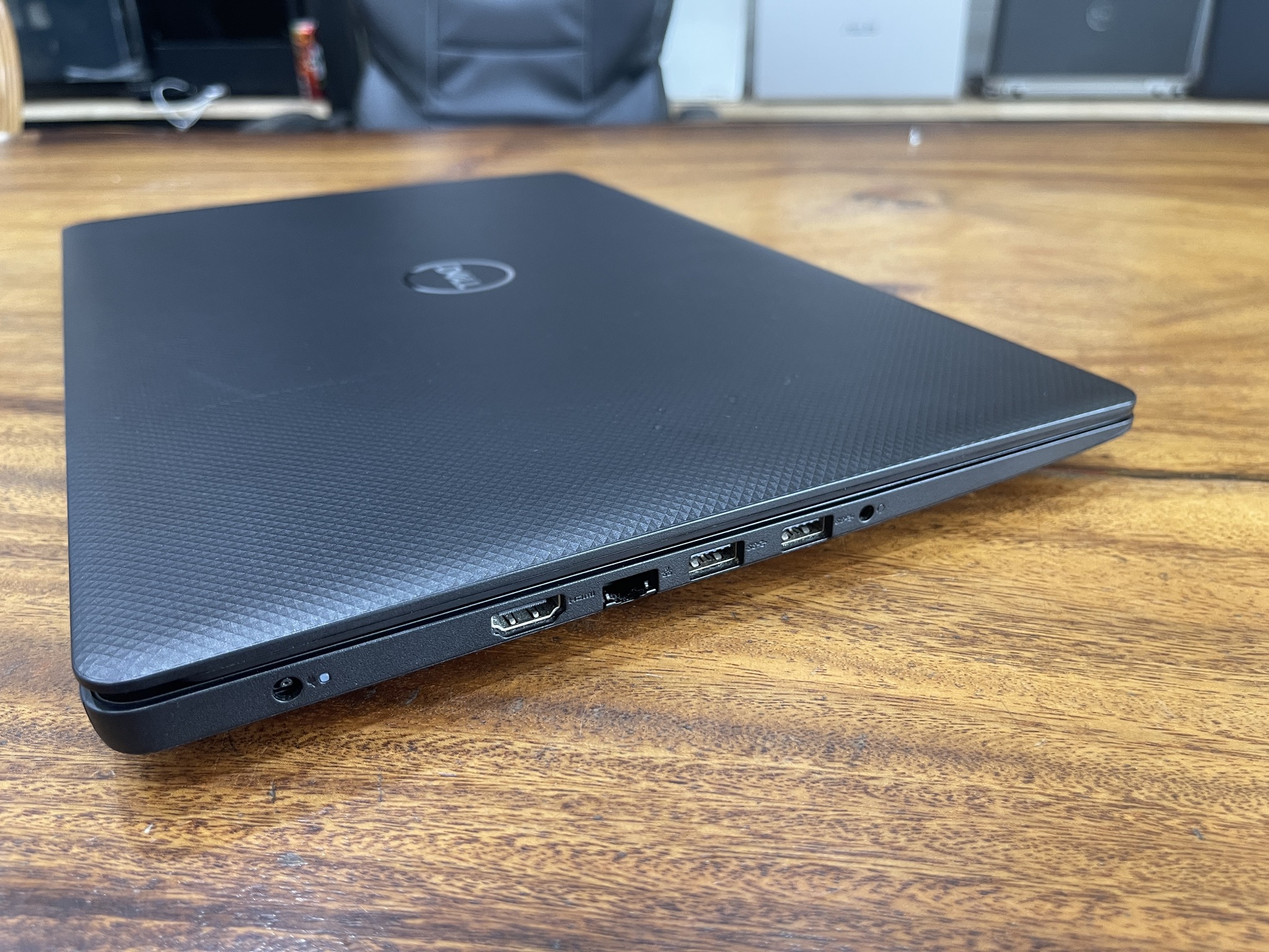 Dell Inspiron 5570 | Core i5 8250U | Ram 8GB | SSD 256GB | 15.6 inch FHD - Ảnh 9