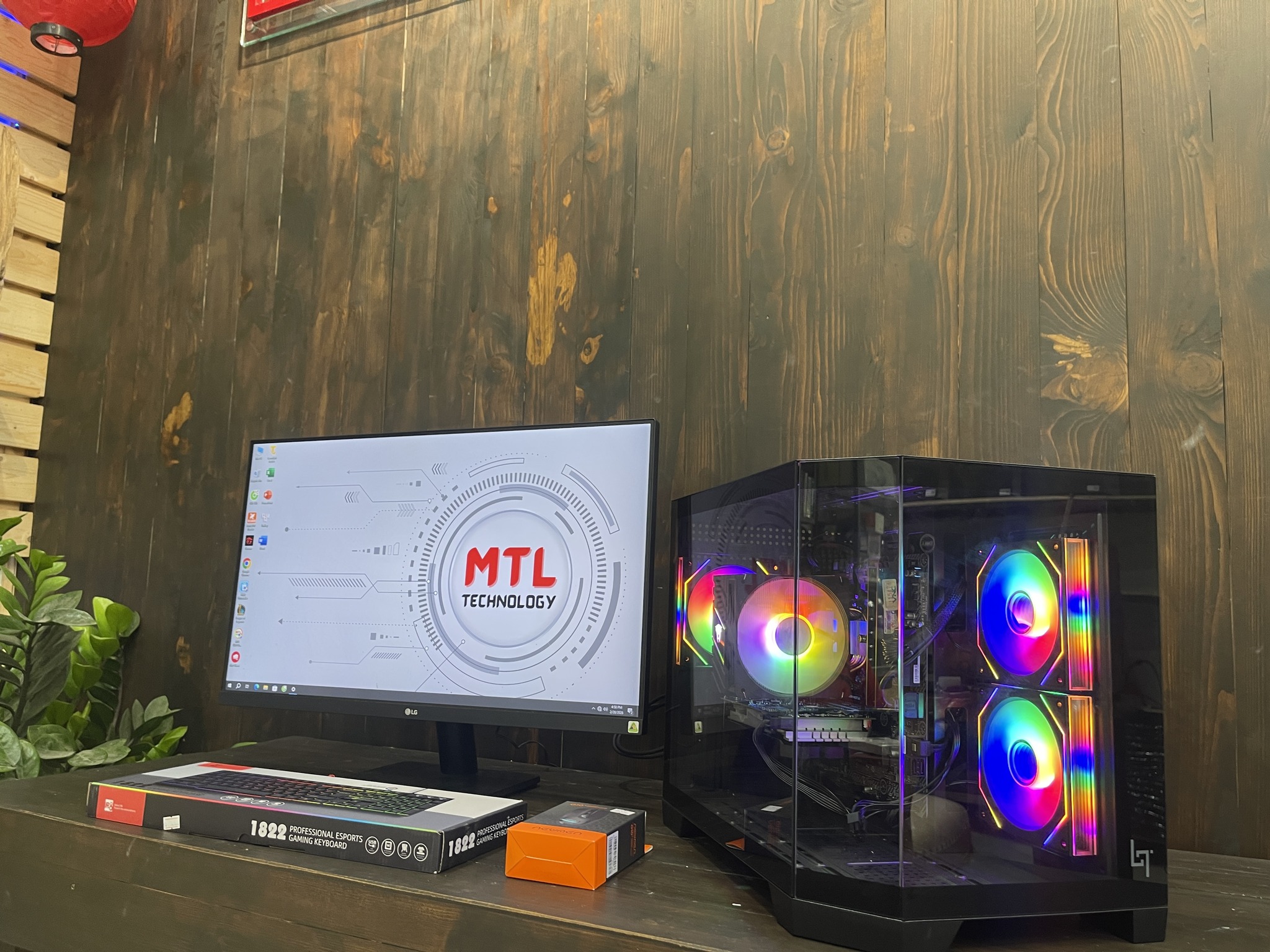 Full bộ Gaming | Intel Core i5 9400F | Ram 16GB | SSD 256GB | HDD 500GB | AMD RX 580 8 GB | Màn hình LG 27 inch | Chuột phím