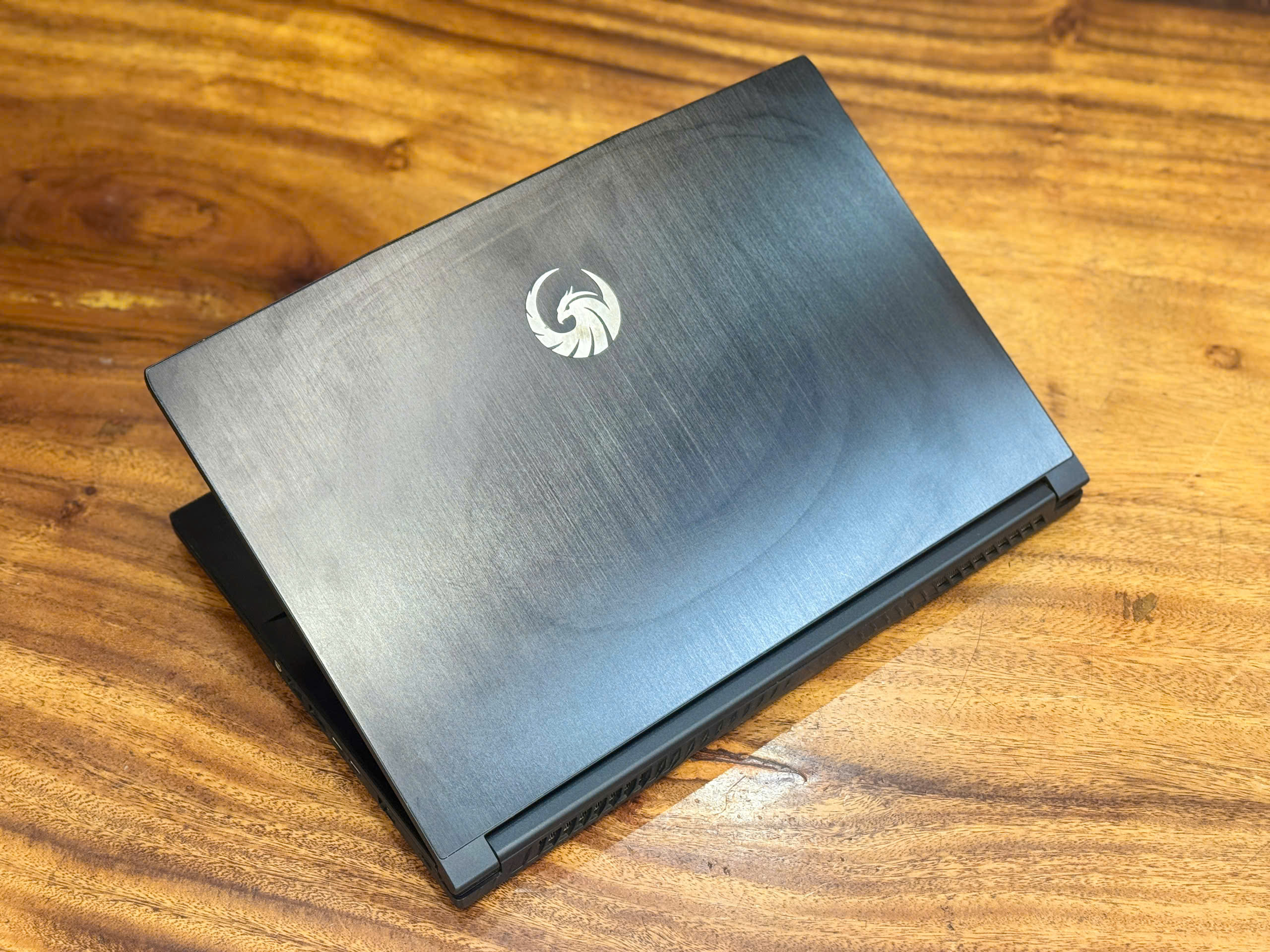 Alternative view of MSI Bravo 15 A4DCR-052VN | Ryzen 5 4600H | Ram 16GB | SSD 256GB | AMD RX5300M | 15.6 FHD
