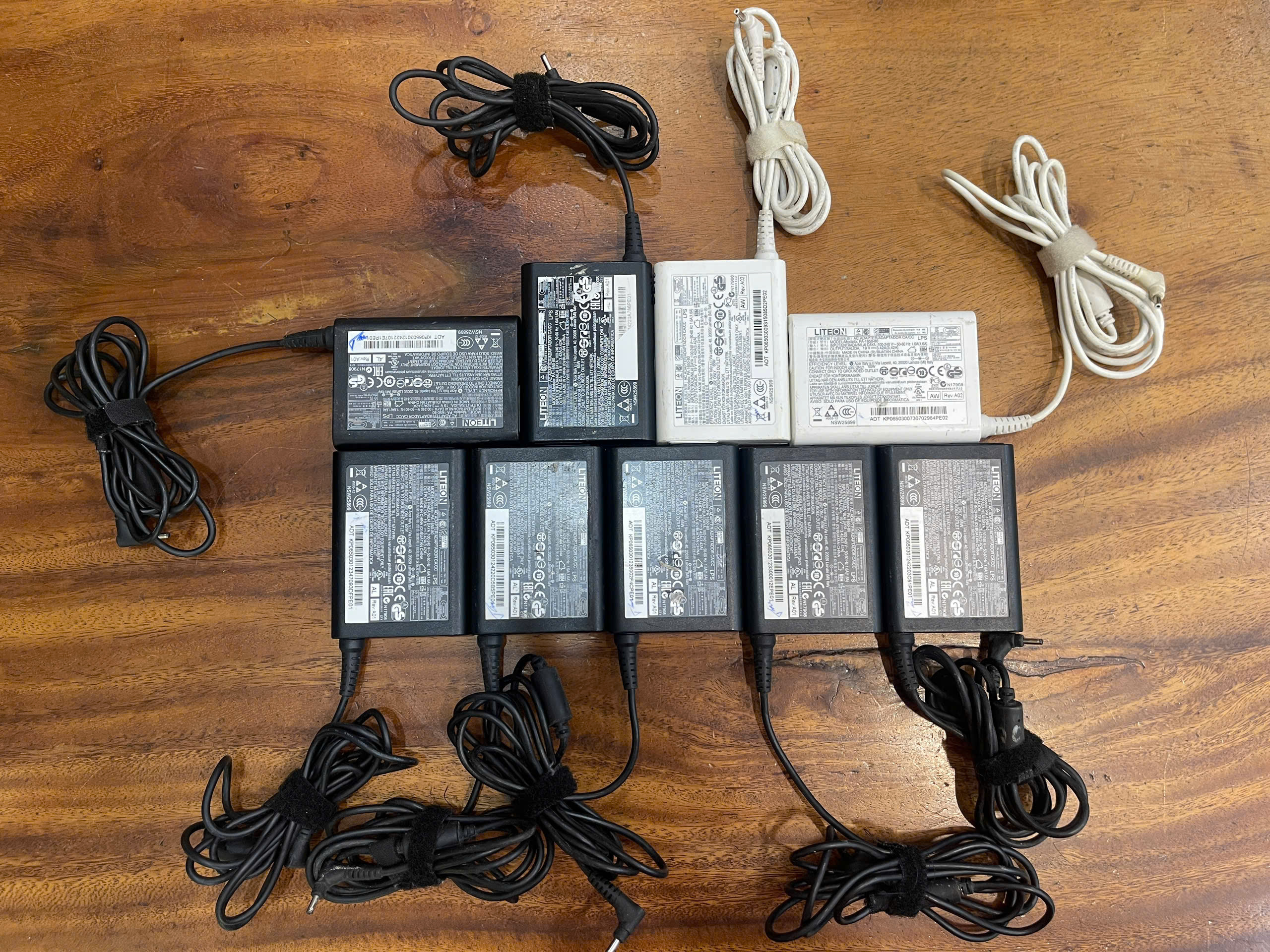 Alternative view of Sạc Acer 19V 3.42A chuôi nhỏ