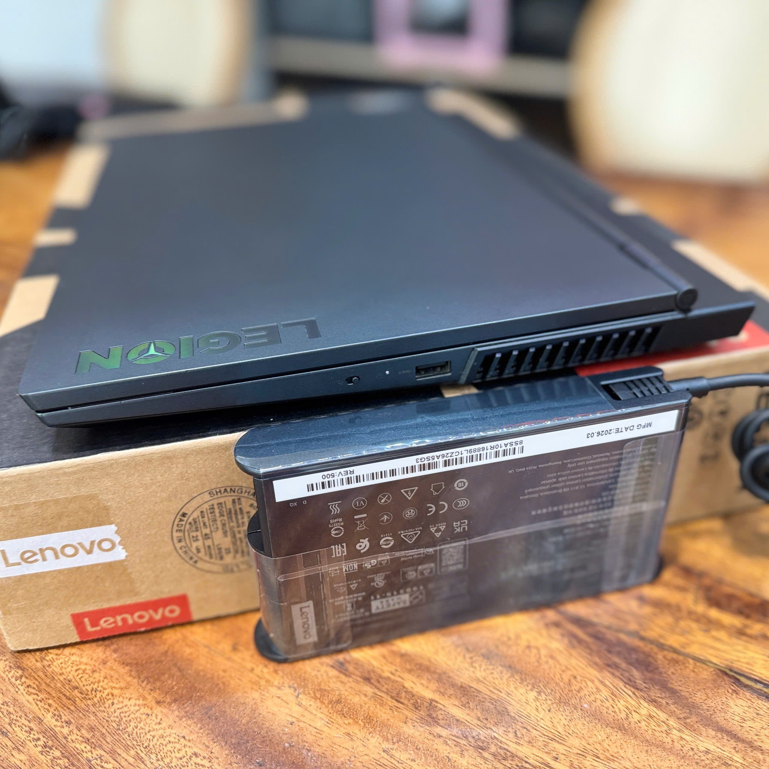 Lenovo Legion 5 R7000P | AMD Ryzen 7 5800H | Ram 16GB | SSD 512GB | RTX 3050Ti | 15.6 inch Full HD 165Hz - Ảnh 6