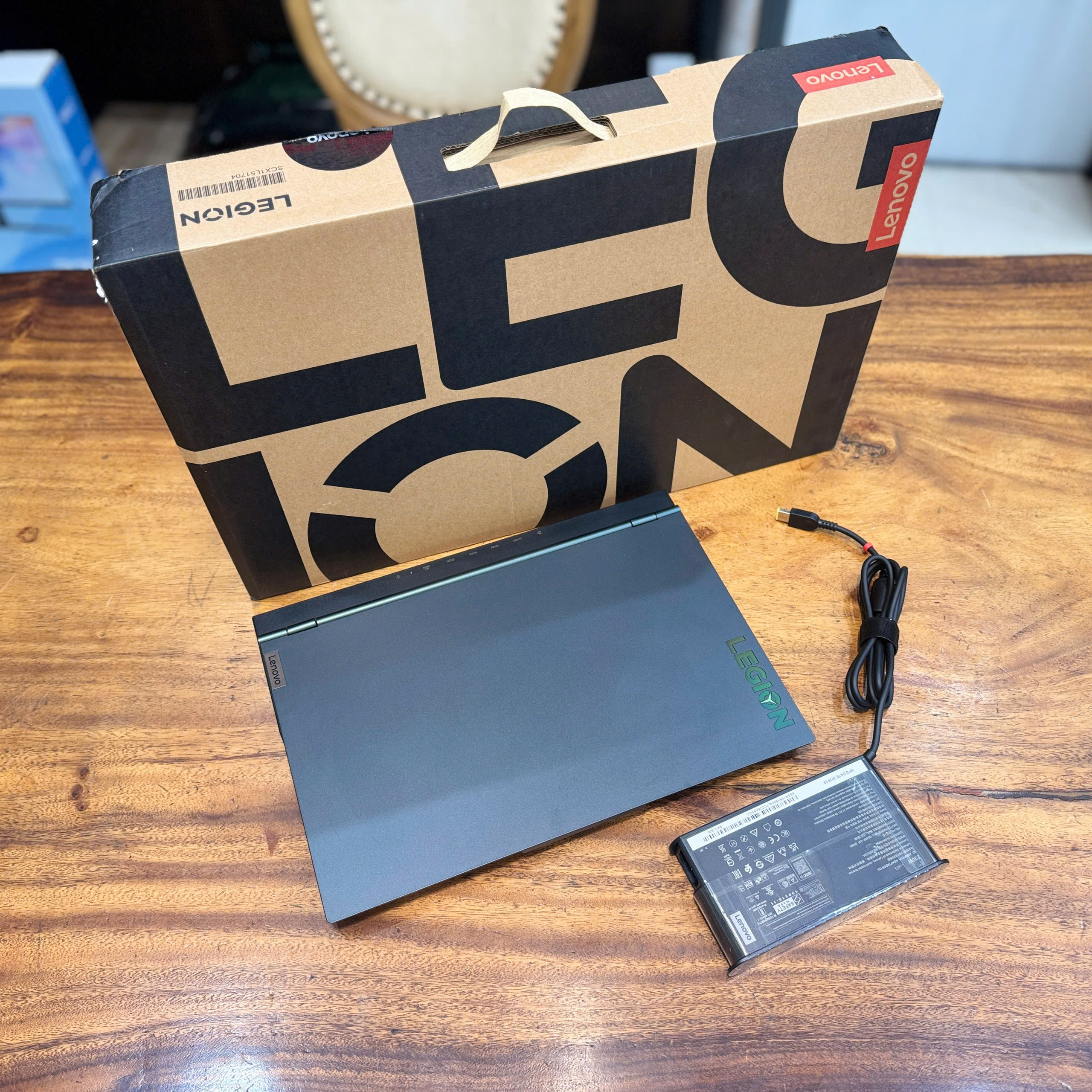 Lenovo Legion 5 R7000P | AMD Ryzen 7 5800H | Ram 16GB | SSD 512GB | RTX 3050Ti | 15.6 inch Full HD 165Hz - Ảnh 3