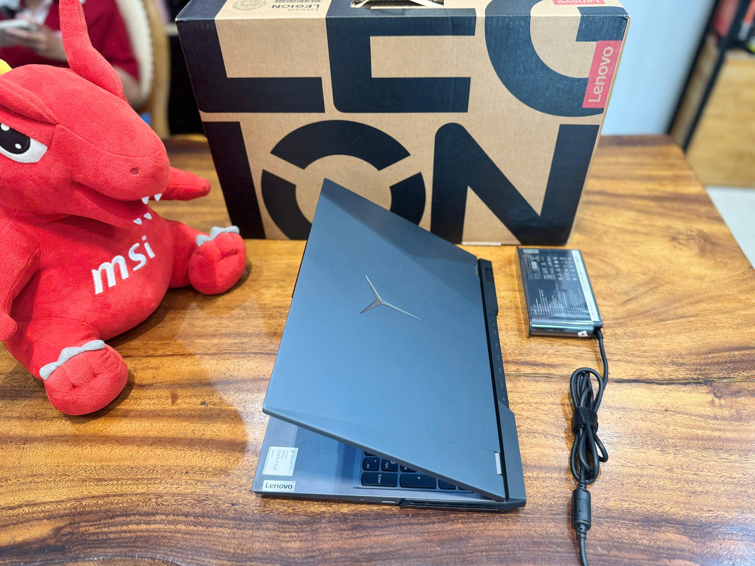 Lenovo Legion Pro R9000P | Ryzen 7-5800H | Ram 16GB | SSD 512GB | RTX 3060 | 15.6” 2.5K 165Hz - Ảnh 8