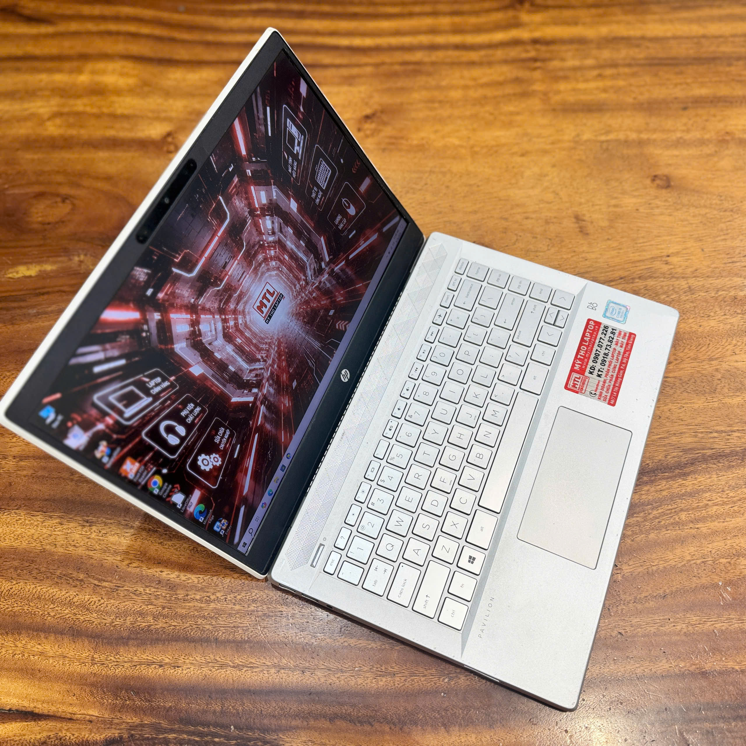 Alternative view of HP Pavilion 14-ce2040TU | Core i5 8265U | Ram 8GB | SSD 256 GB | 14 FHD