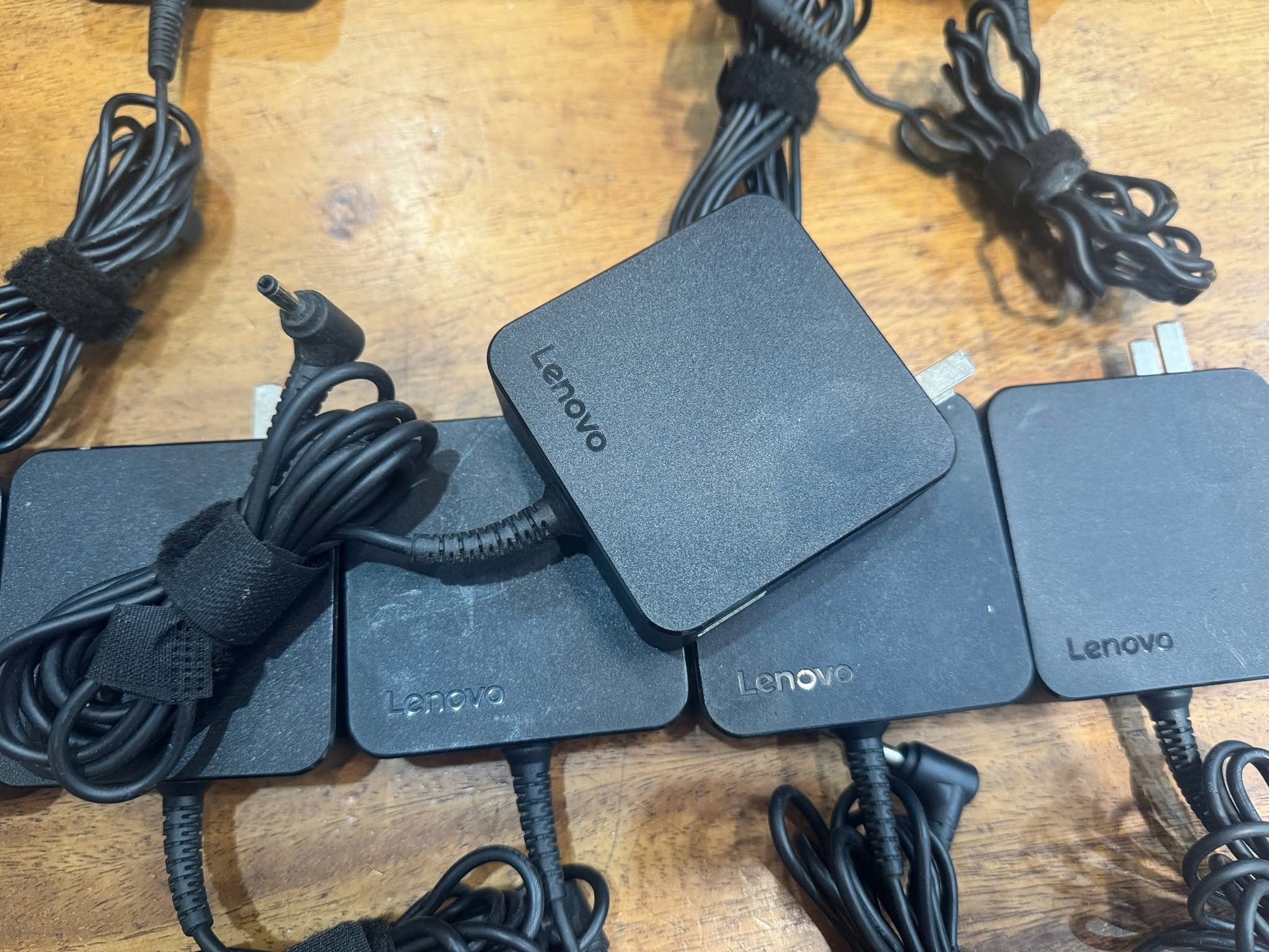 Sạc Lenovo chuôi nhỏ 20V 3.25A - Ảnh 5
