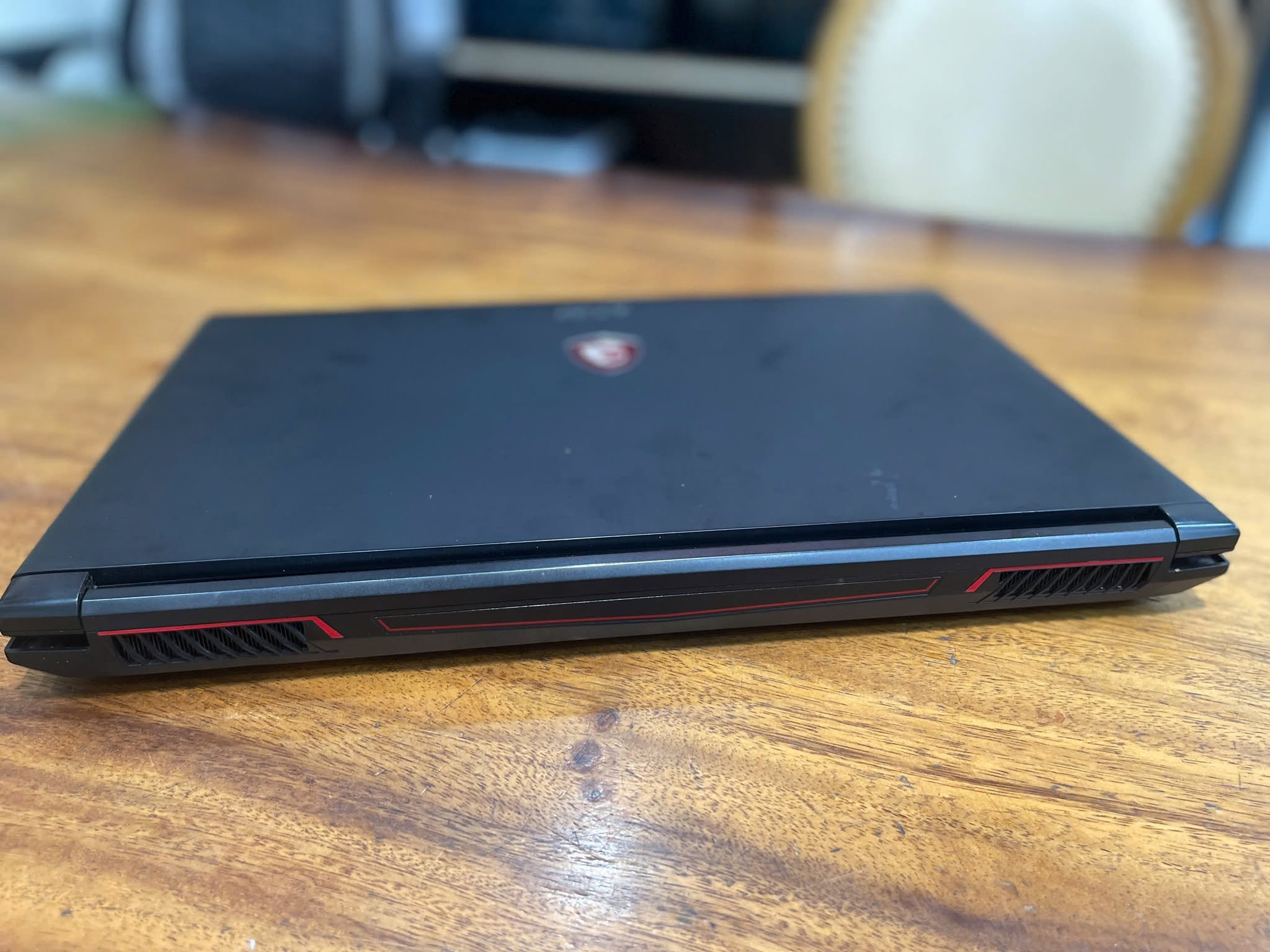 Alternative view of MSI GL62M | Core i7 7700HQ | Ram 8GB | SSD 128GB | HDD 500GB | GTX 1050 4GB | 15.6 FHD