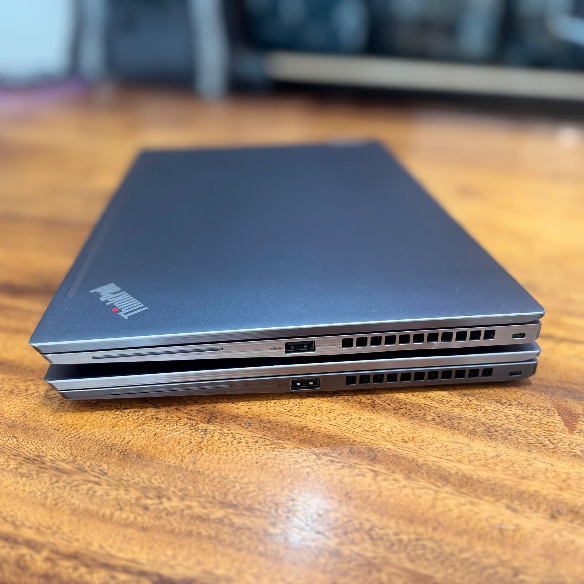 Lenovo Thinkpad T14s Gen 2 | AMD Ryzen 7 Pro 5850U | Ram 16GB | SSD 256GB | 14 inch FHD Touch - Ảnh 3