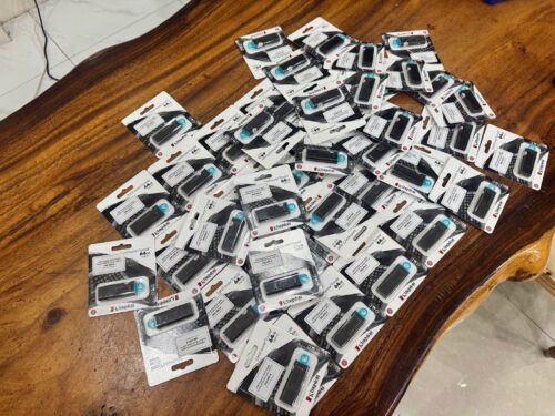 Alternative view of USB Kingston DataTraveler Exodia M 64 GB chuẩn USB 3.2